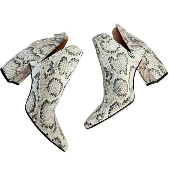 Steve Madden Edric Ankle Bootie Snakeskin Print Size 6 Block Heel Side Cut Out - Picture 6 of 13